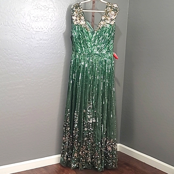 Sequin floral green dress  size 16 - Picture 1 of 12